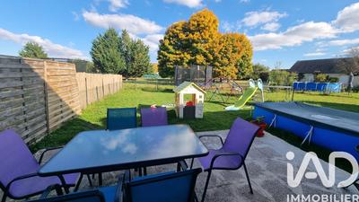 Maison - 95 m² - 5 pièces