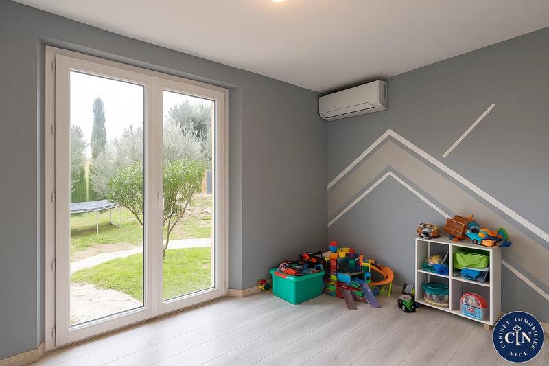 Maison - 143 m² - 6 pièces