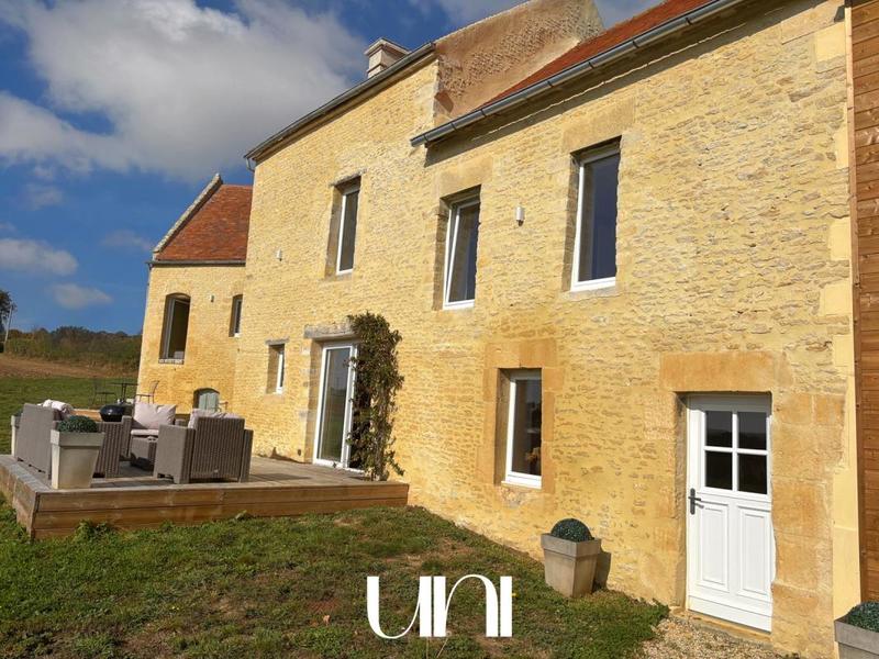 Maison - 167 m² - 7 pièces