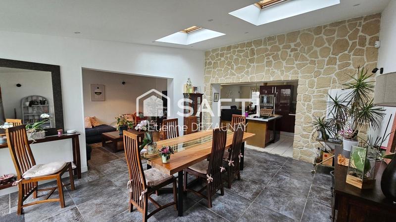 Maison - 187 m² - 7 pièces