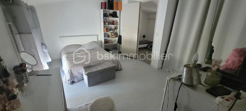 Villa - 200 m² - 8 pièces