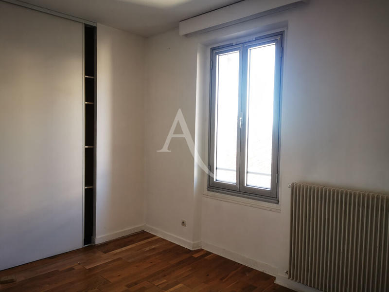 Appartement - 97 m² - 4 pièces