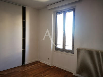Appartement - 97 m² - 4 pièces