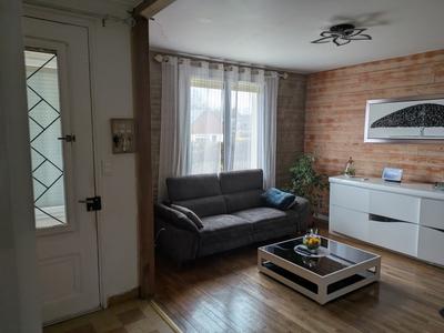 Maison - 133 m² - 8 pièces