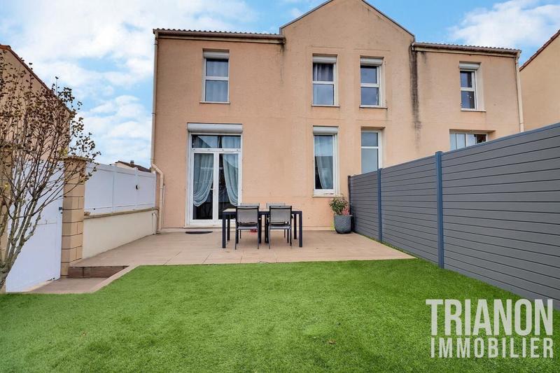 Maison - 81 m² - 5 pièces