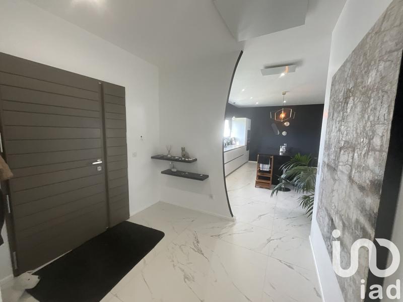 Maison - 159 m² - 5 pièces