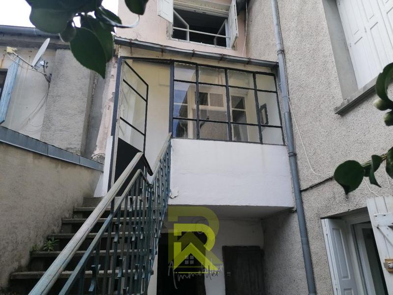 Propriété - 83 m² - 4 pièces