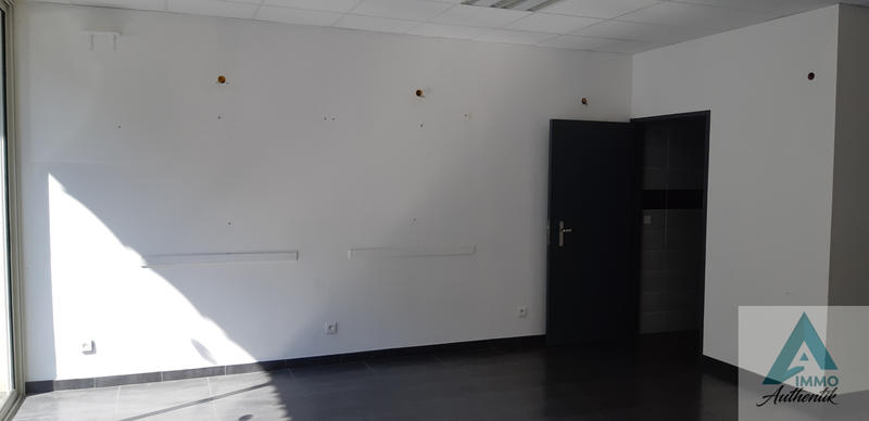 Local commercial - 75 m²