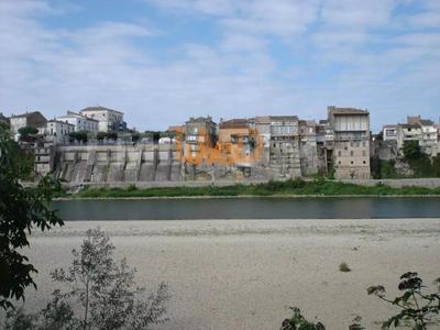 Appartement - 140 m² - 6 pièces