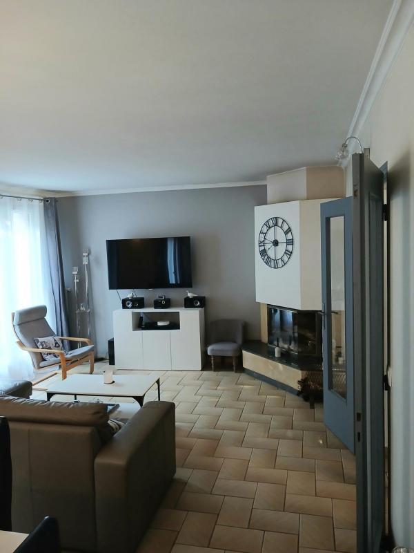 Maison traditionnelle - 111 m² - 5 pièces