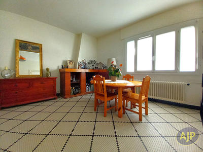 Maison - 173 m² - 5 pièces