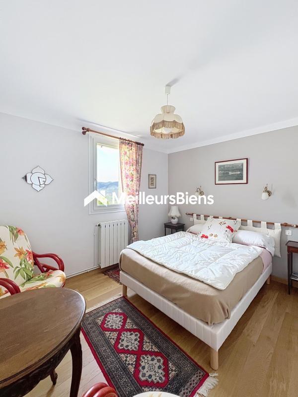 Maison - 145 m² - 7 pièces