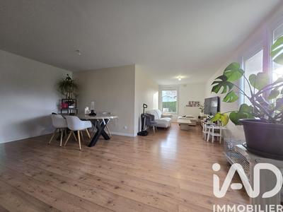 Maison - 120 m² - 4 pièces