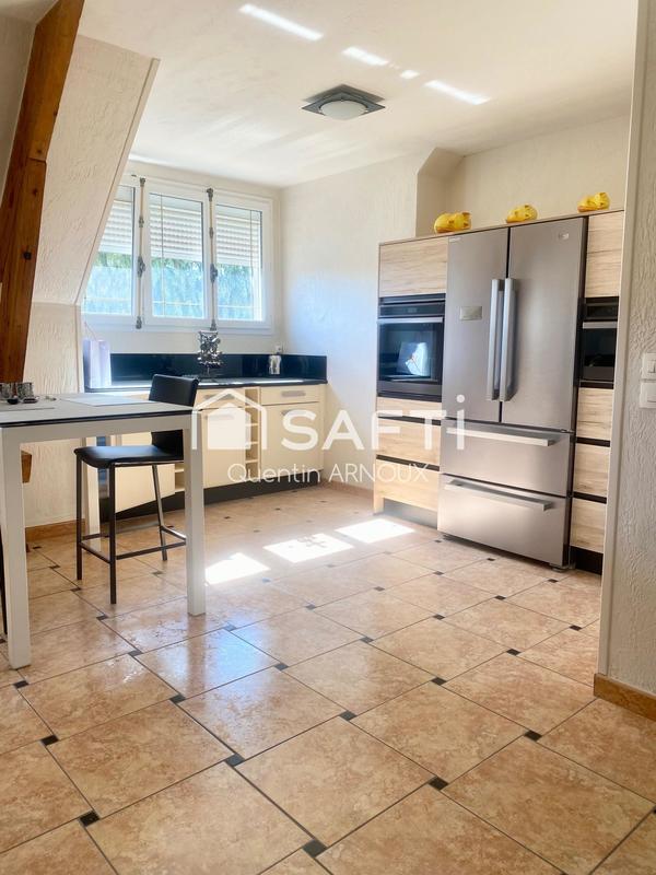 Appartement - 137 m² - 4 pièces