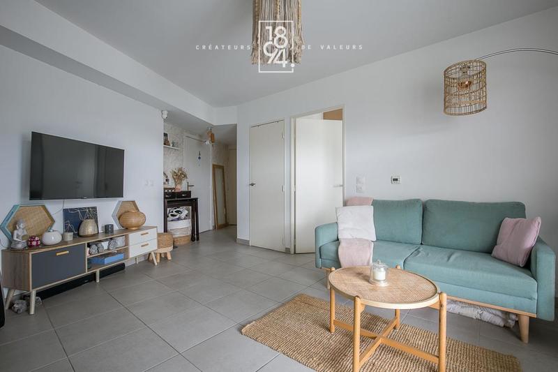 Appartement - 45 m² - 2 pièces