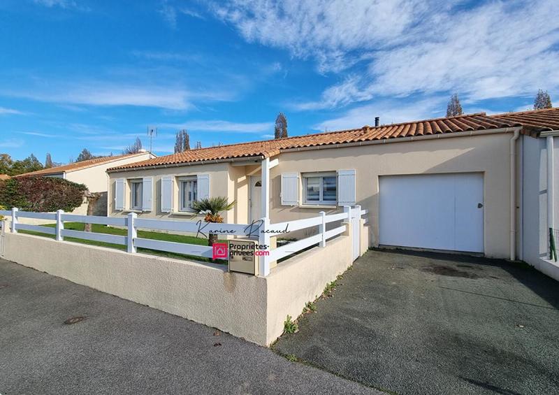 Maison - 95 m² - 5 pièces