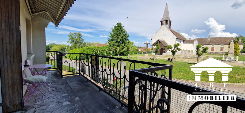 Maison traditionnelle - 99 m² - 5 pièces