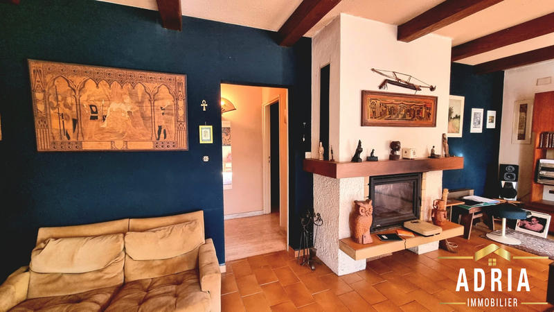 Maison - 158 m² - 8 pièces