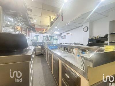 Local commercial - 200 m² - 3 pièces