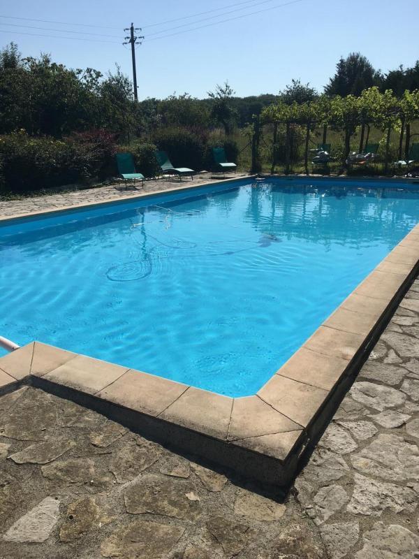 Maison en pierre - 355 m² - 11 pièces