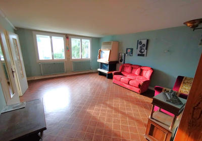 Maison - 160 m² - 7 pièces