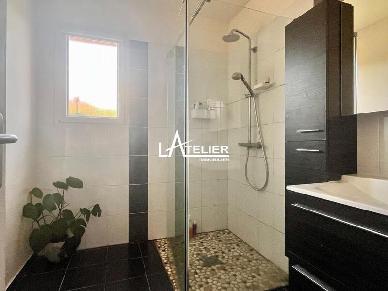 Maison - 107 m² - 5 pièces