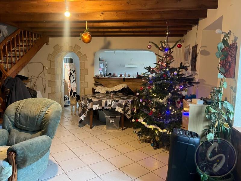 Maison - 153 m² - 6 pièces