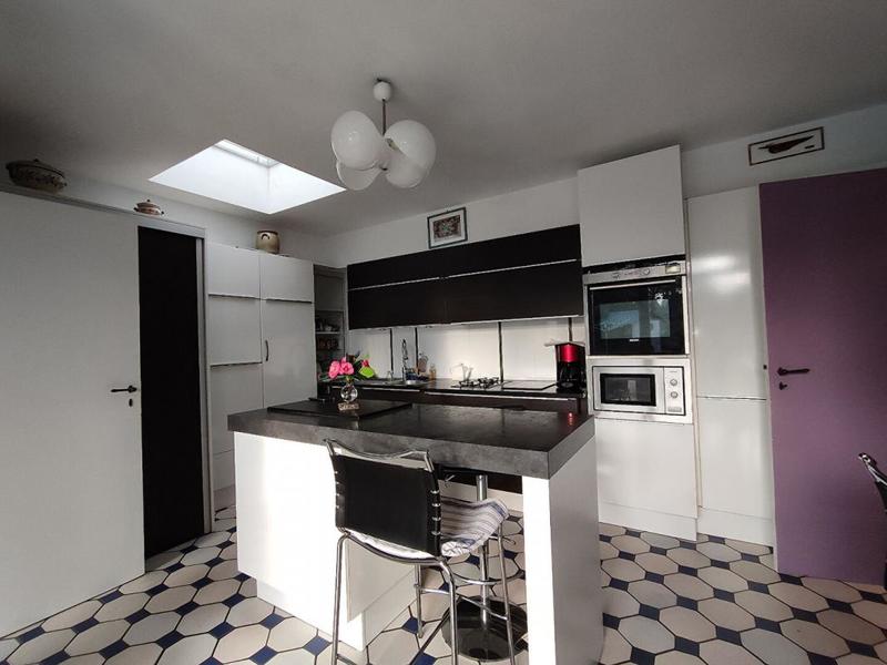 Villa - 193 m² - 8 pièces