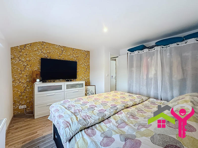 Maison - 141 m² - 5 pièces