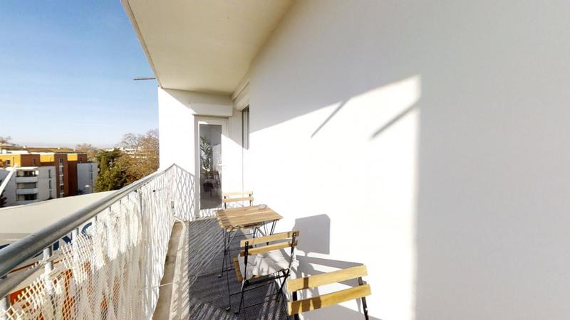 Appartement - 77 m² - 5 pièces