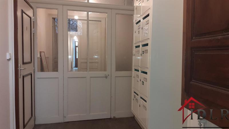 Maison - 450 m² - 13 pièces