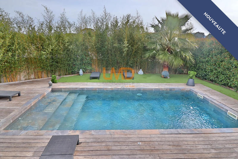 Villa - 171 m² - 8 pièces