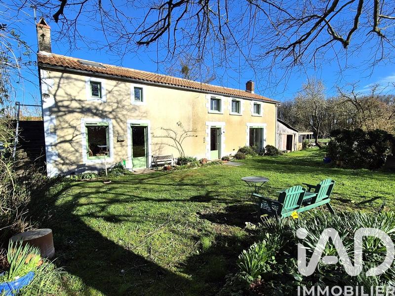 Maison - 146 m² - 5 pièces