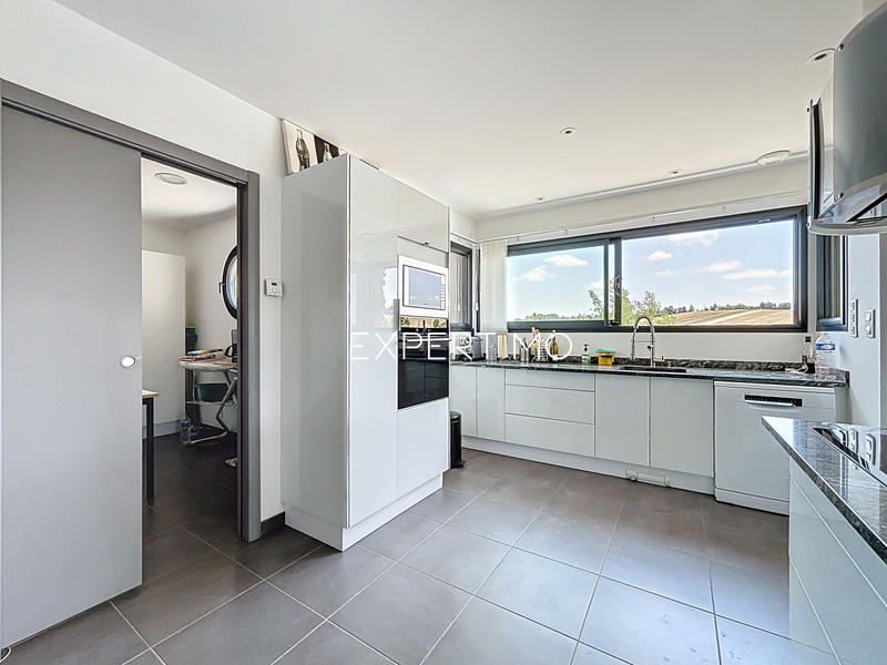 Villa - 153 m² - 5 pièces