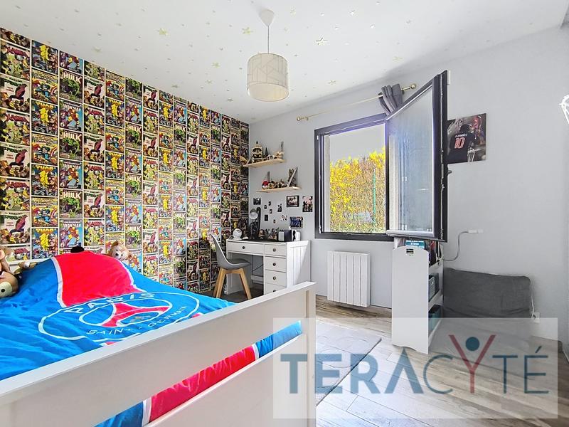 Maison - 105 m² - 4 pièces