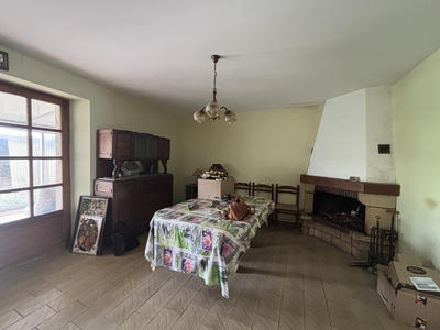 Immeuble - 170 m² - 6 pièces