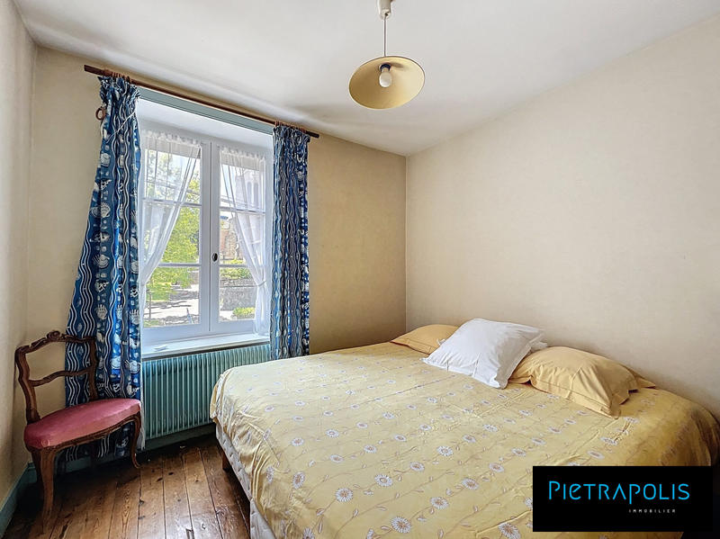 Maison ancienne - 200 m² - 8 pièces