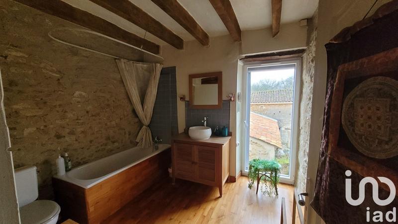 Maison - 212 m² - 6 pièces