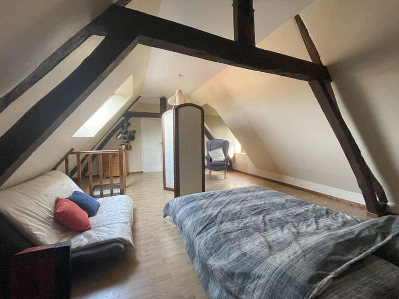 Maison - 160 m² - 8 pièces