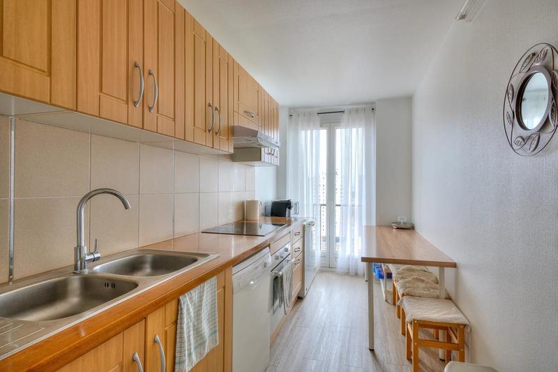 Appartement - 77 m² - 4 pièces