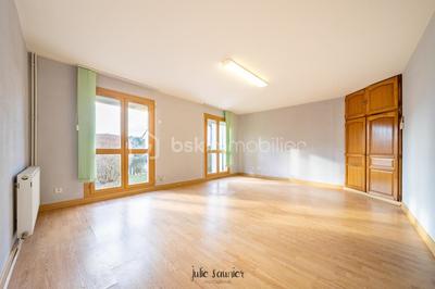 Maison - 108 m² - 5 pièces