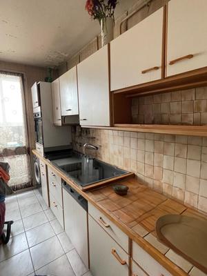 Appartement - 96 m² - 6 pièces