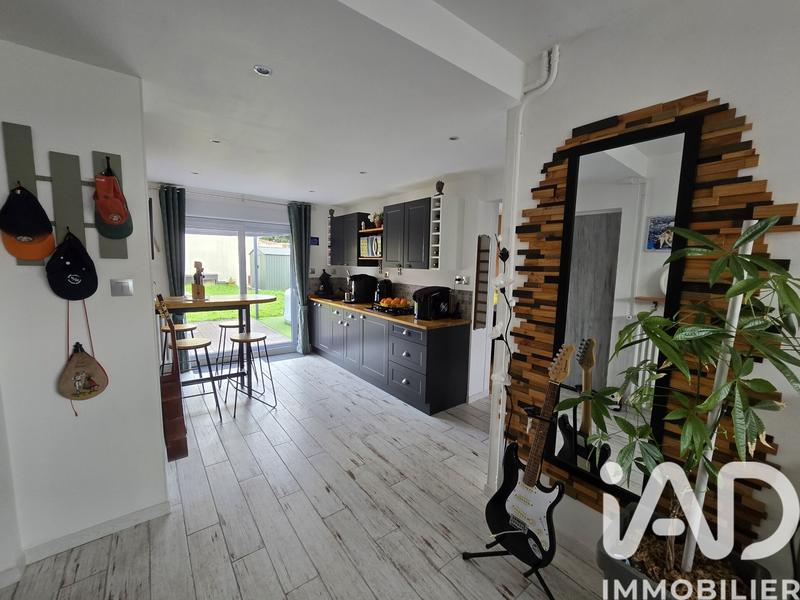 Maison - 110 m² - 6 pièces