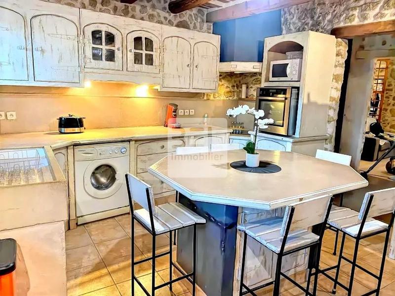 Maison de village - 112 m² - 5 pièces