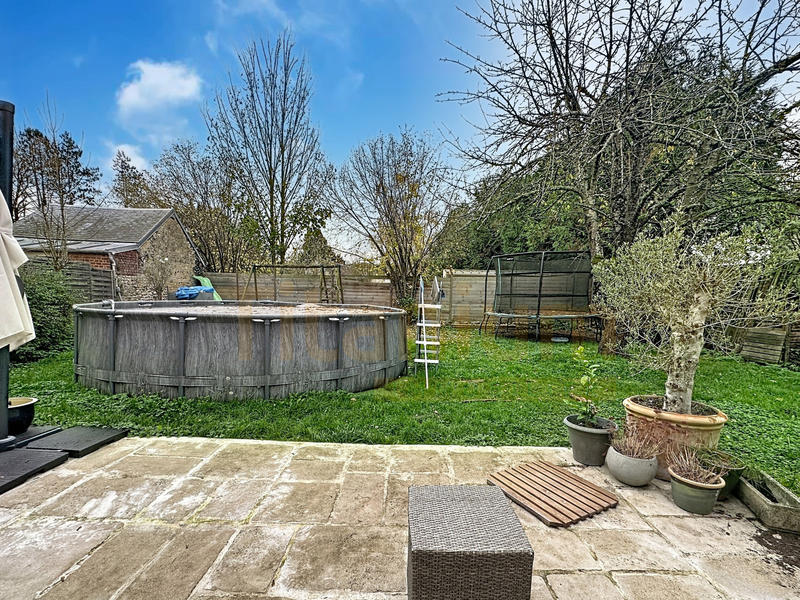 Maison - 141 m² - 6 pièces