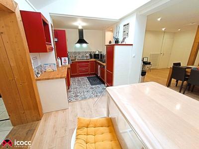 Maison - 157 m² - 7 pièces