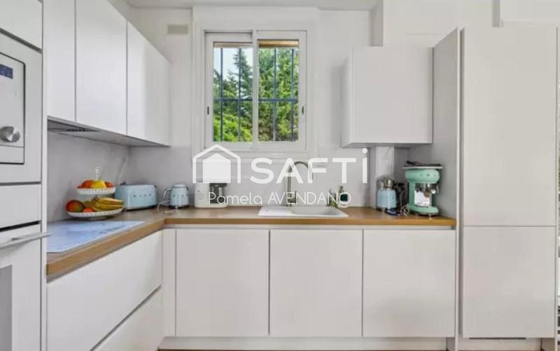 Maison - 105 m² - 4 pièces