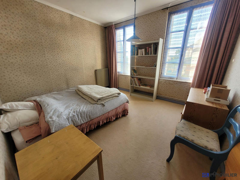 Maison ancienne - 220 m² - 11 pièces