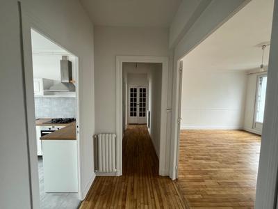 Appartement - 81 m² - 3 pièces