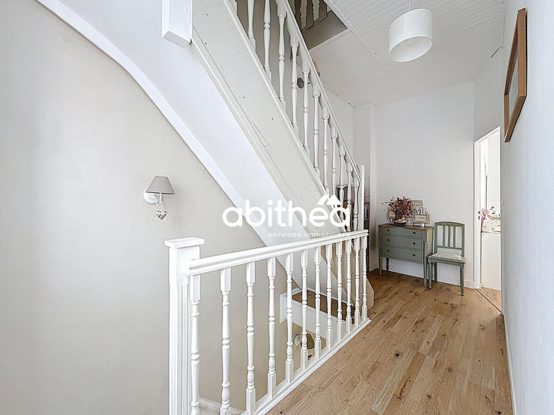 Maison - 165 m² - 7 pièces